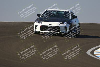 media/Nov-09-2025-Speed Ventures (Sun) [[388b781dcd]]/Orange/Session 3 (Turn 2)/